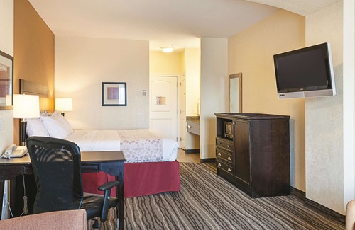 Slidell Hotel | La Quinta Inn & Suites by Wyndham Slidell - North Shore Area
