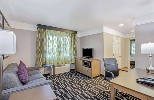 Salida Hotel | La Quinta Inn & Suites by Wyndham Modesto Salida