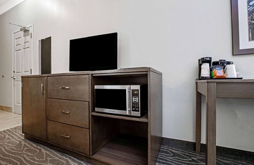 Ripon Hotel | La Quinta Inn & Suites by Wyndham Manteca - Ripon