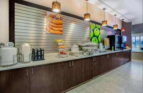 Andrews Hotel | La Quinta Inn & Suites