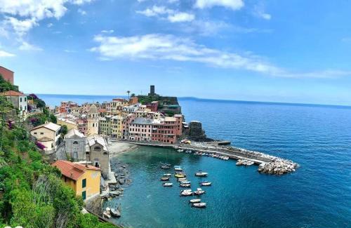 Vernazza Apartment | La Randa apartment
