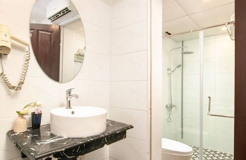 Hang Bo Hotel | La Renta Premmier Hotel and Spa