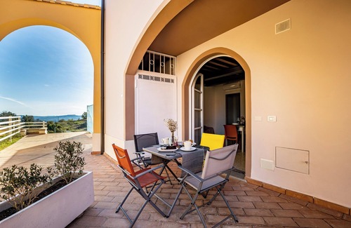 Chianni Apartment | La Ripadoro Le Corti Two-room apartment