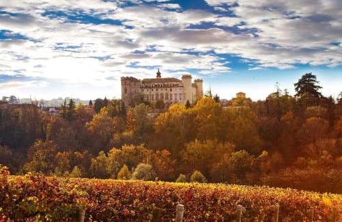 Costigliole d'Asti Apartment | La Rocca di Efisio