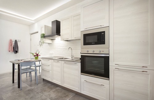 Garda Apartment | LA ROCCA RELAX - only 100 meters from the lake