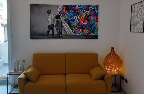 Montano Lucino Apartment | La Rosa Blutique - Modern Apartment Near Como