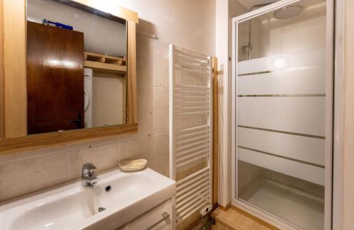 Superbolquere Apartment | La Rose de Lou - Grand duplex avec vue montagne
