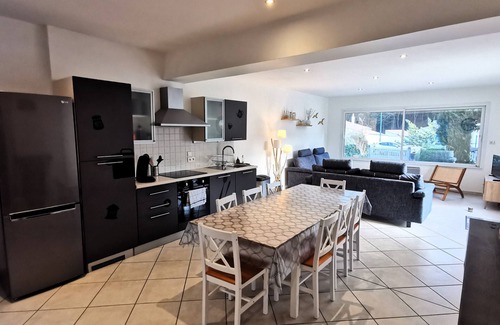 Longeville-sur-Mer House | La Roseraie 1km from the beach