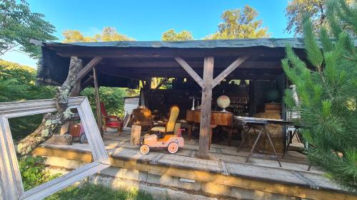 Carbuccia Cabin | La roulotte au coeur du maquis