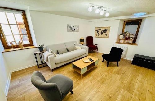 Riquewihr Apartment | LA RUELLE ALSACIENNE, Charme Alsacien et Confort Moderne