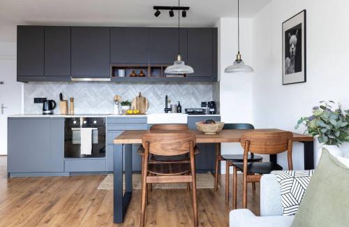 Verbier Apartment | La Ruinette - Modern 1 Bed, 3 Mins From Cable Car