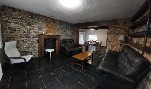 Falmagne House | La Rustique