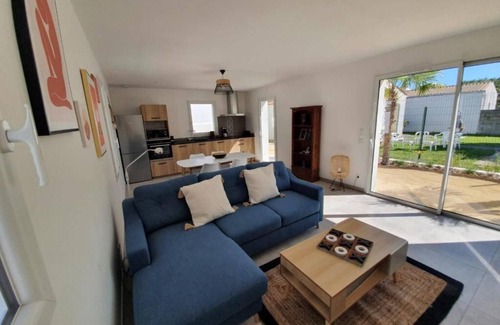 Dolus-d'Oleron Apartment | La Saline .