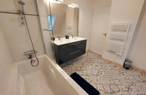 Le Tour-du-Parc House | La Saline - Villa with pool 450m from the beach