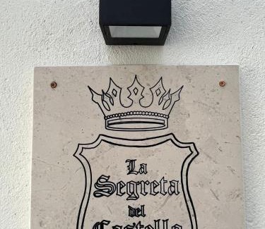 Gioia del Colle Bed & Breakfast | LA SEGRETA DEL CASTELLO, Private Access