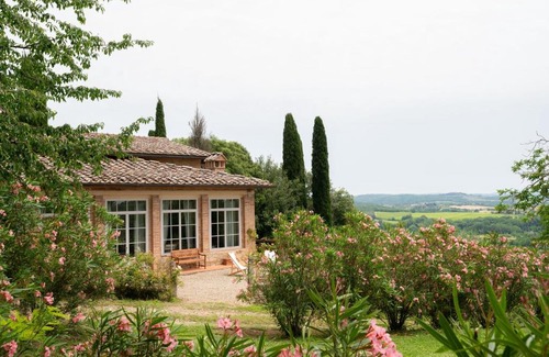 Ponte di Gabbiano Apartment | La Serra Vitignano-Stunning Villa With Seasonal Swimming Pool!