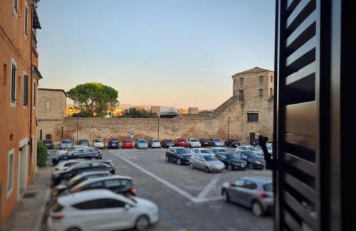 Jesi Apartment | La serva padrona