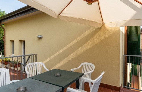 La Spezia Apartment | La Spezia Migliarina Apartment with terrace