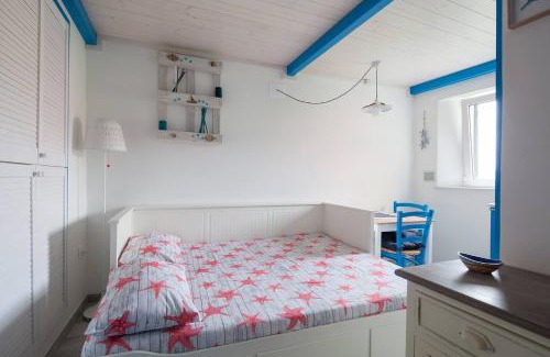 San Terenzo Apartment | La Stanza nel Borgo