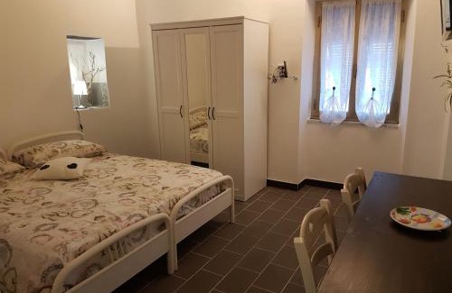 Le Grazie Apartment | La Stanzetta Dei Rosa