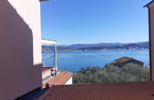 Fezzano House | La Stanzetta Viola