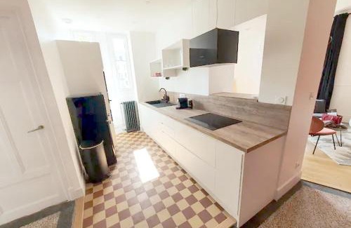 Faubourg Sud Apartment | La suite 21, 73 m2 de charme, Centre ville