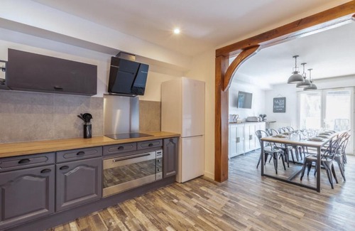 Tremblay-en-France House | La suite Kora