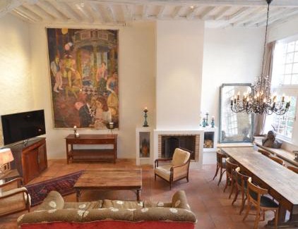 Saint-Merri Apartment | La Table