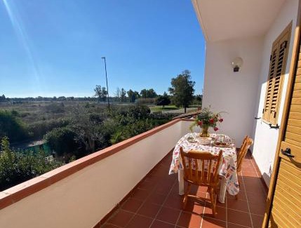 Torre Saracena Apartment | La Tana Di Sant'Andrea