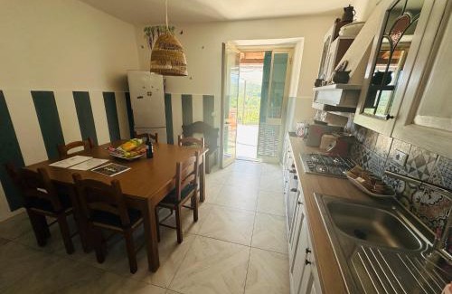 Aulla House | La Tana