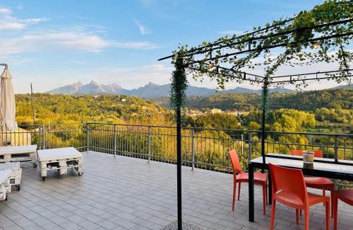 Aulla House | La Tana