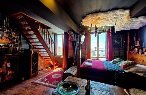 Arras Apartment | La Tanière du Sorcier By Primo