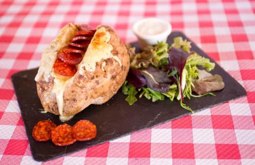 Etretat Hotel | La Taverne des Deux Augustins