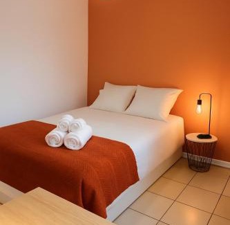 Faubourg Saint-Jacques Apartment | La Terrasse - Centre-ville - Parking - Netflix