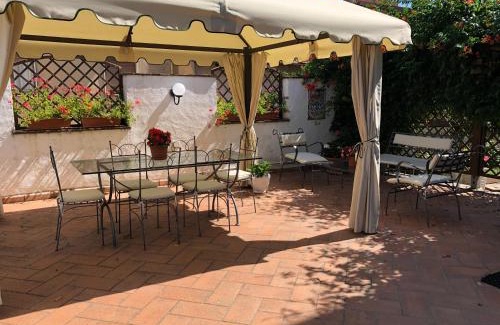 Abbadia San Salvatore Apartment | La terrazza di Elena