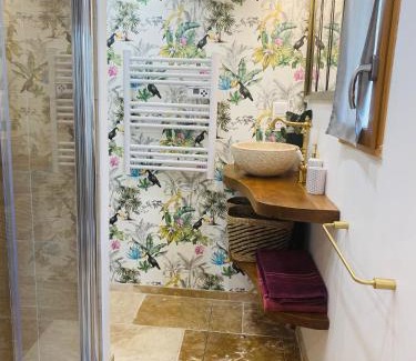 Saint-Aignan House | La Tiny Blue - maison insolite pour 2 - sans Tv