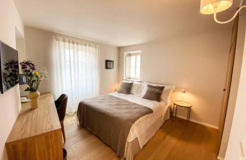 Belgirate Apartment | La torre