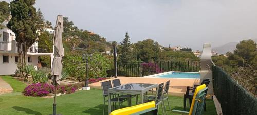 Salobrena House | La Torrecica, con carácter andaluz y magníficas vistas al mar y Sierra Nevada