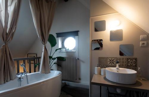 Romorantin-Lanthenay Bed & Breakfast | La Tour aux Grains chambres autonomes