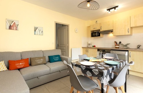 La Madeleine-Bellevue Apartment | La Tréherais by Interhome