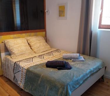 Saint-Thibery Apartment | La Treille