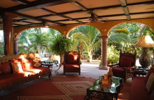 Vinorama Bed & Breakfast | La Valise Los Cabos