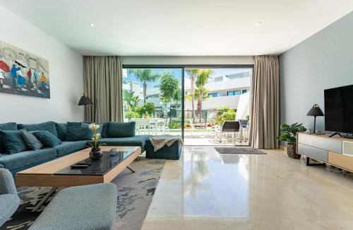 La Cala de Mijas Apartment | La Valvega de La Cala lift indoor