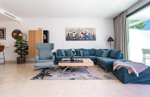 La Cala de Mijas Apartment | La Valvega de La Cala lift indoor
