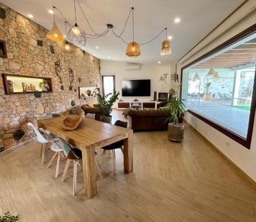 Tetir Villa | La vida al sol
