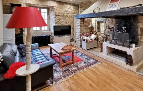 Saint-Paul-la-Roche House | La Vieille Forge