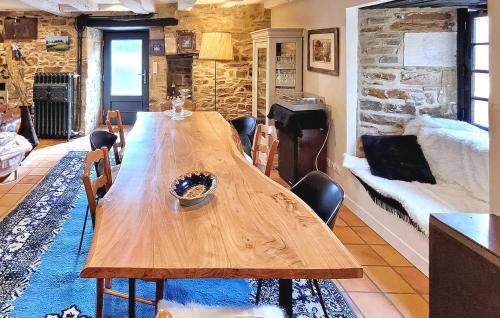 Saint-Paul-la-Roche House | La Vieille Forge