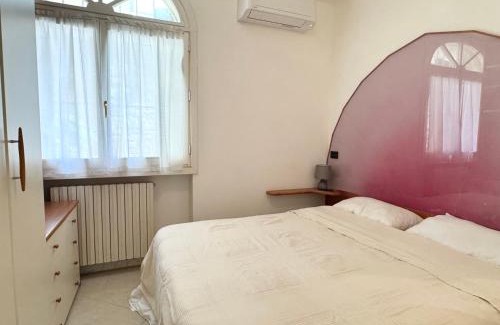 Ospedaletti Apartment | La villa al mare