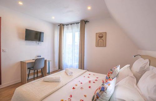 Montebourg Bed & Breakfast | La Villa Cassinne Chambres Indépendantes
