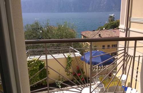 Malcesine House | "LA VILLETTA" A BEAUTIFUL HOUSE WITH A WONDERFUL VIEW OF THE LAKE (CIN IT023045C227ZL8UXN)